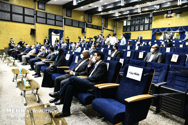 مراسم تزریق نخستین واکسن مشترک ایران و کوبا