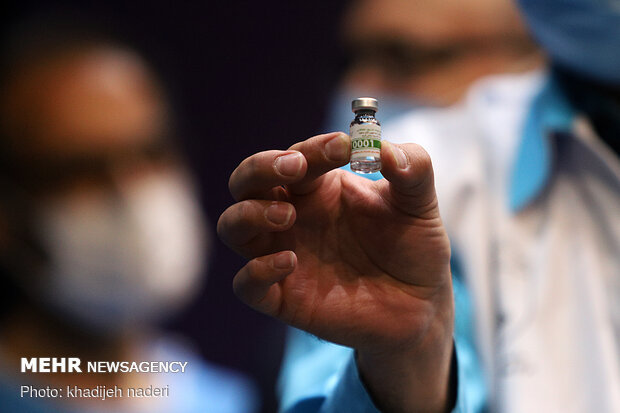 مراسم تزریق نخستین واکسن مشترک ایران و کوبا