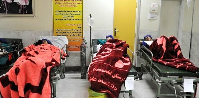 درگیر شدن ۲۶ استان با موضوع مسمومیت دانشآموزان/بیشترین تعداد مسمومیت در مقاطع متوسطه اول و دوم گزارش شده است/تاکنون در این رابطه هیچ مرگ و میری نداشته ایم درگیر شدن ۲۶ استان با موضوع مسمومیت دانشآموزان/بیشترین تعداد مسمومیت در مقاطع متوسطه اول و دوم گزارش شده است/تاکنون در این رابطه هیچ مرگ و میری نداشته ایم