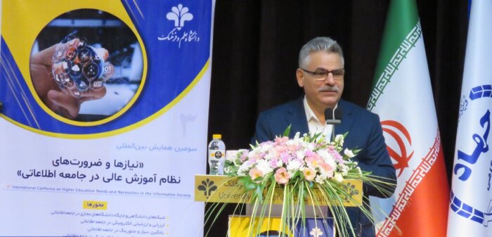 دانشگاه‌ها موتور محرک نوآوری و تفکر انتقادی در جامعه اطلاعاتی هستند