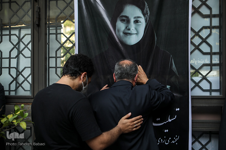 مراسم یادبود مرحوم مهشاد کریمی برگزار شد